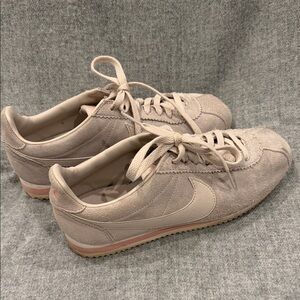 Women’s Nike Cortez size 9